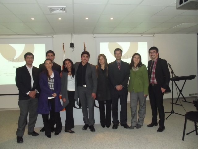 lanzamiento radio historia udla