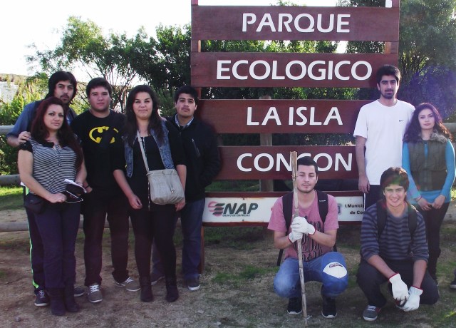 Estudiantes de Historia en Parque ecológico de Con Con