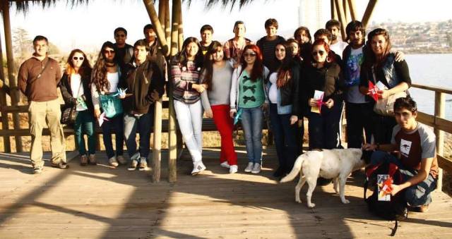 Estudiantes de Historia, Geografía y Educación Cívica.