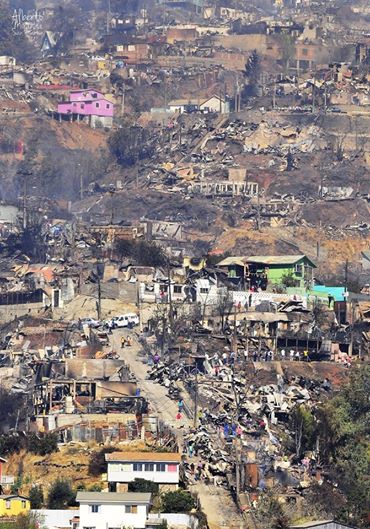Valparaíso después de las llamas, 2014