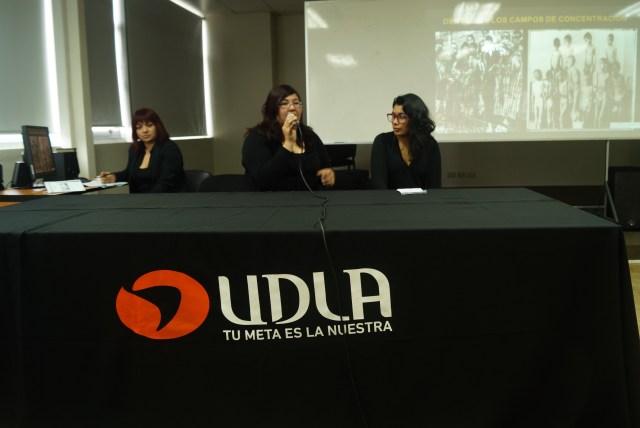 Cintia Ayarza - Susana Martínez "Campos de Concentración"