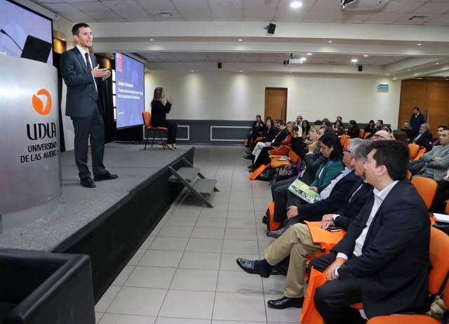 46290353_10218172386361547_1484911975392608256_n