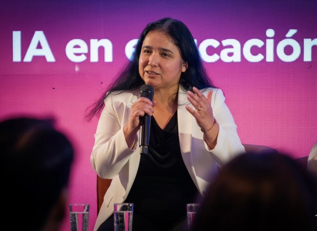 Ana Henríquez Orrego ÍA en educación 